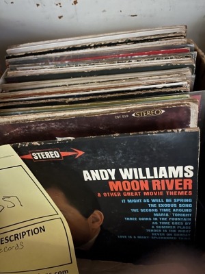 RECORDS (RIGHT / UNDER)