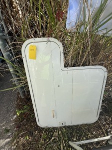HATCH WITH LOCK