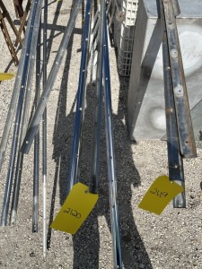 STAINLESS STEEL RUB RAILS