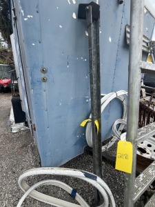 ASSORTED PIECES - 1- TRAILER PIECE / 1- RIM