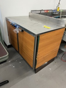 CABINET WITH STAINLESS STEEL TOP - 4'L x 29''D x 3'H