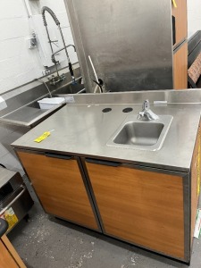 CABINET WITH STAINLESS STEEL TOP & SINK - 4'W x 30''D x 3'H