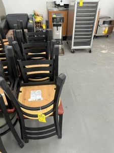 METAL CHAIRS WITH ASSORTED COLOR SEATS