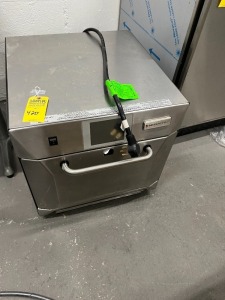 MERRYCHEF EIKON E4S SPEED OVEN - 208/240V - SERIAL No. 2407213090455