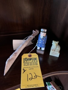 ASSORTED DECOR
