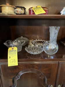 ASSORTED DECORATIVE BOWLS & VASES