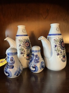 ASSORTED - SALT & PEPPER SHAKERS / OIL & VINEGAR DISPENSERS