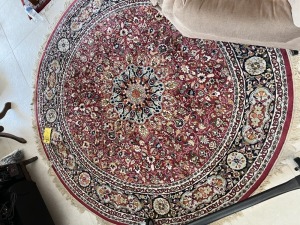 ROUND RED & BLACK ORIENTAL RUG - COUNTRY OF ORIGIN INDIA - 75''