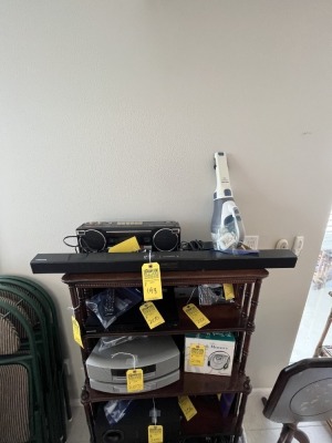 SAMSUNG SOUND BAR WITH REMOTE