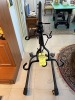 HOYER MANUAL LIFT ON WHEELS WITH LIFT PADS