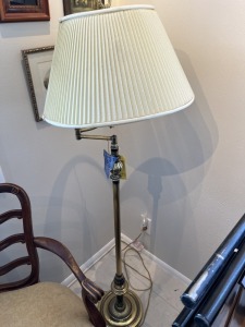 GOLD FLOOR LAMP WITH CREAM SHADE