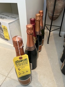 LOUISE D'ESTREE METHODE TRADITIONELLE BRUT SPARKLING WINE