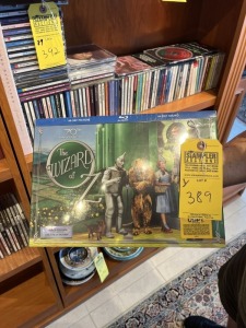 CD BOOK - WIZARD OF OZ 70th ANNIVERSARY COLLECTORS EDITION (NEW IN BOX)