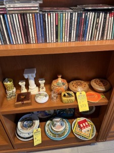ASSORTED KEEPSAKE BOXES, ETC