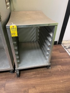 SMALL OPEN BREAD COOLING RACK ON WHEELS (LOCATED IN CLEWISTON, FL)