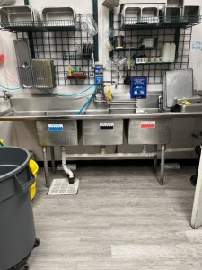 DUKE 3-COMPARTMENT SINK WITH SINKRITE DETERGENT & SANITIZER SETUP - 94''W x 24''D (LOCATED IN CLEWISTON, FL)