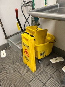 MOP BUCKET WITH 2 CAUTION SIGNS (LOCATED IN OKEECHOBEE, FL - #34767)