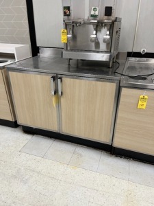 COUNTER WITH 2 DOORS & STAINLESS STEEL TOP - 4'W x 30''D (LOCATED IN OKEECHOBEE, FL - #34767)
