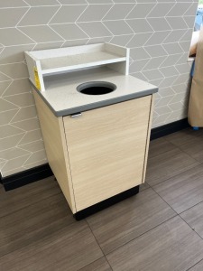 TRASH RECEPTACLE (LOCATED IN OKEECHOBEE, FL - #7007)