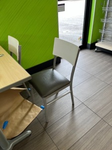 BROWN & WHITE CHAIRS (LOCATED IN OKEECHOBEE, FL - #7007)