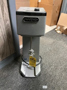 WARING COMMERCIAL DRINK MIXER (LOCATED IN OKEECHOBEE, FL - #7007)