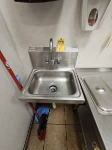 STAINLESS STEEL SINK (LOCATED IN CUTLER BAY, FL)
