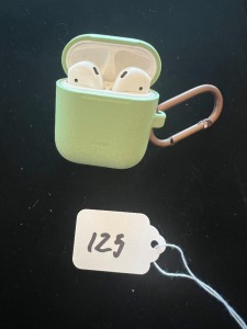 PAIR APPLE AIR PODS