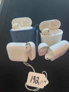 APPLE AIR PODS - LEFT ONLY WITH CASE