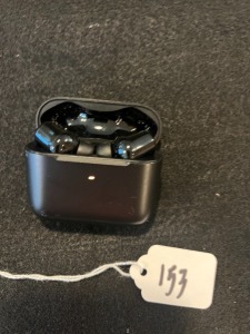 PAIR RAZER WIRELESS AIRBUDS