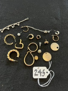 ASSORTED PIECES