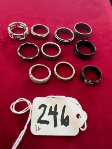 ASSORTED RINGS
