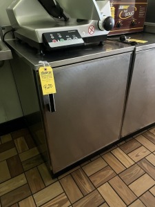 STAINLESS STEEL CABINET WITH 1 DOOR - 2'W x 30''D (LOCATED IN CAPE CORAL, FL - #24913)