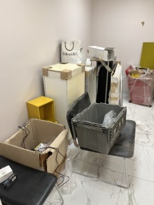 LOT UNTAGGED CONTENTS OF ROOM - CABINETS, BENCHES, LIGHTS, CHAIR, TRIPOD, ETC