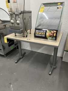 4-TOP TABLE (LOCATED IN PEMBROKE PARK, FL)