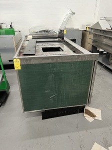 DRINK COUNTER - 6'W x 38''D (LOCATED IN PEMBROKE PARK, FL)