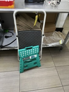ASSORTED STEP STOOLS - 1-STEP / 2-STEP (LOCATED IN NAPLES, FL)