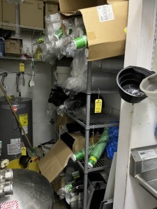 LOT - CONTENTS OF SHELVING UNIT - CUPS, LIDS, BAGS, KEURIG (MISSING LID), ETC (LOCATED IN NAPLES, FL)