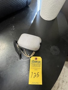 CANON POWERSHOT CAMERA IN CASE (NO CHARGER)