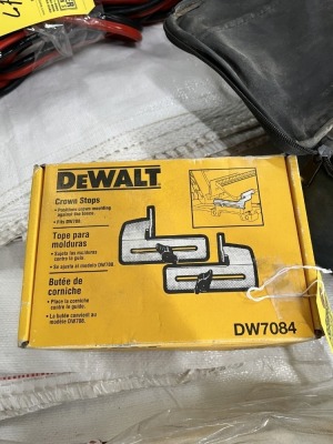 BOX DEWALT DW7084 CROWN STOPS (NEW IN BOX)