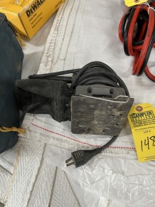 PORTER CABLE CORDED PALM SANDER