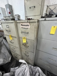 FILE CABINET WITH 4 DRAWERS & CONTENTS (BOLTS, SCREWS, PARTS, ETC)