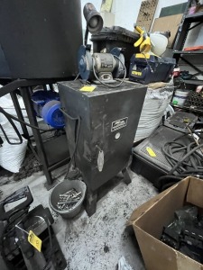 MASTERBUILT ELECTRIC SMOKE HOUSE