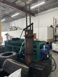MOLD FOR HEAVY DUTY PUNCHING BAG CORES
