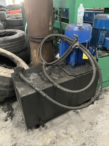 HYDRAULIC RESERVOIR WITH MOTOR & HOSES)