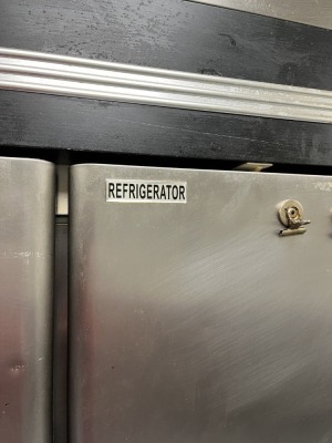 CENTRAL RESTAURANT STAINLESS STEEL REFRIGERATOR WITH 2 DOORS ON WHEELS