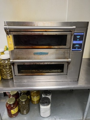 TURBOCHEF OVER TABLE TOP ELECTRIC OVEN WITH 2 DOORS