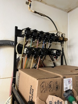SODA DISPENSER SYSTEM WITH RACK