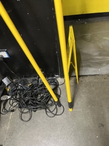 LIGHT BULB REMOVERS