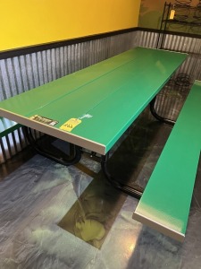 PICNIC TABLE