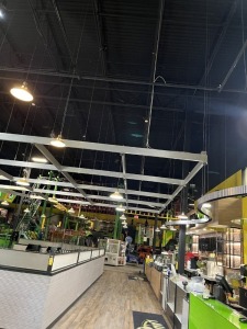 ALUMINUM LIGHT BRIDGE WITH 24 HANGING LIGHTS - 32'x32'